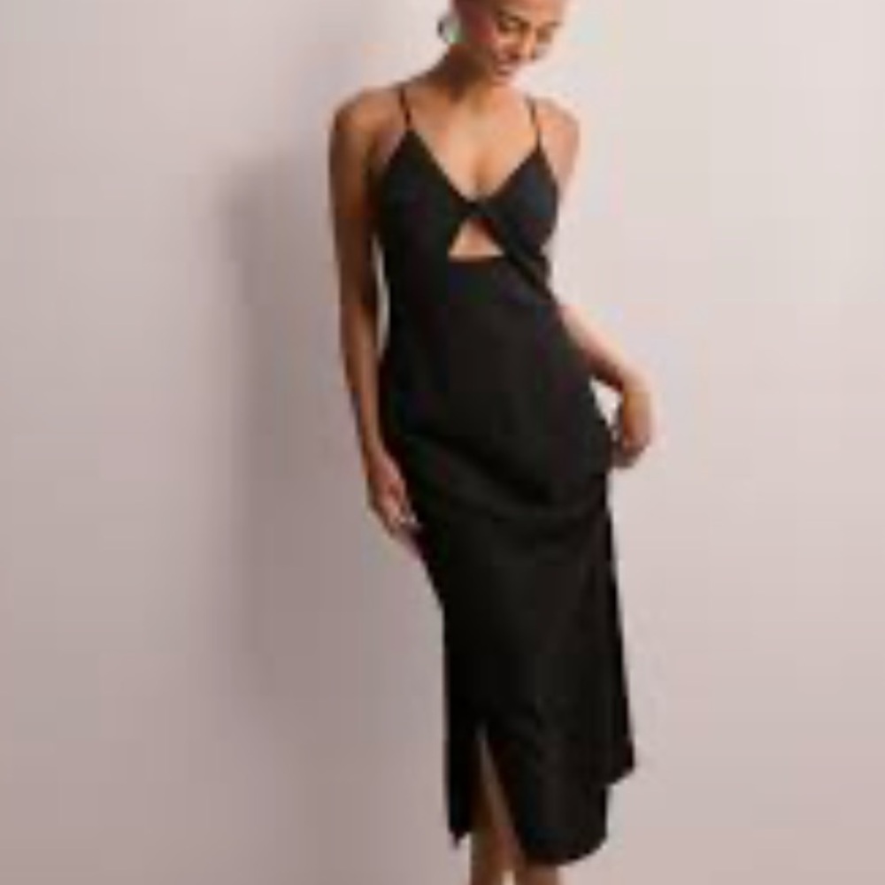 NWT Only Iris Thalia Midi Dress